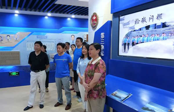 警示教育_副本.jpg 警示教育_副本.jpg