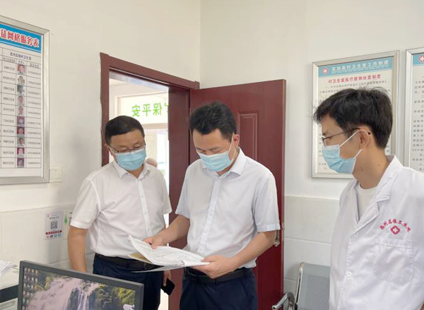 CpYIYGELpe2AJpR-AAEDslhWqKo379.jpg CpYIYGELpe2AJpR-AAEDslhWqKo379.jpg