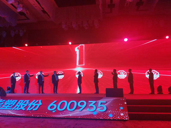 CpYIYGGkI6uATEOlAADRiFx0Czw606.jpg CpYIYGGkI6uATEOlAADRiFx0Czw606.jpg