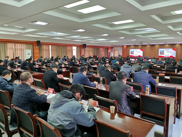 CpYIYGN-zaiAOy0qAAFz65a_y20681.jpg